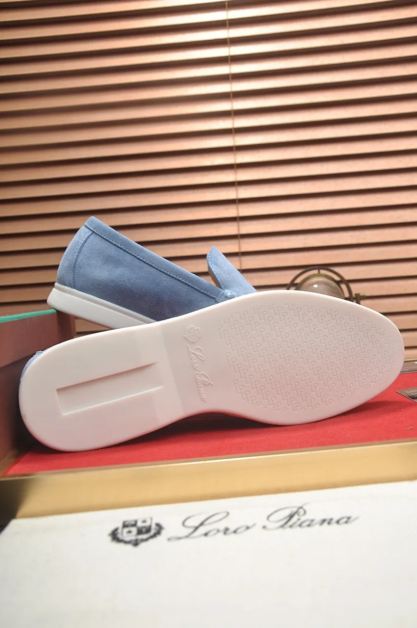 Men's shoes 💰400💶[𝐥𝐨𝐫𝐨 𝐏𝐢𝐚𝐧𝐚] [Couple model] High-end quality, affordable price, LP classic loafers, Italian treasure brand, the only brand that can match Hermès! Only after wearing it do we know that we can’t live up to our feet. Women’s code: 35-40 (customized sizes 34, 41, 42 are non-returnable) Men’s code: 38-44 (customized 45, 46, 47, 48 are non-refundable) Fabric: Customized imported cashmere Lining: Customized imported fetal cowhide Foot: Imported benzene-dyed calfskin Outsole: Exclusive original glass rubber outsole